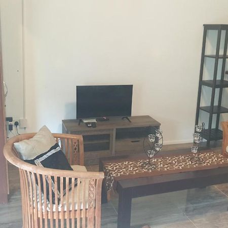 Kai Selfcatering Apartment Диг Екстериор снимка